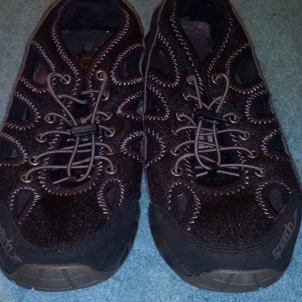 Speedo Size 8 mens